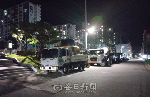 경북 영천시 도심 곳곳 화물차 밤샘주차로 '몸살'…4년간 단속 37건 불과