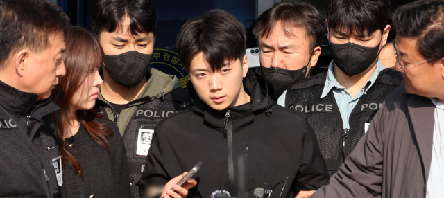 장윤기 父·수사팀 유착 의혹에도…경찰, 보완수사 폐지 요구