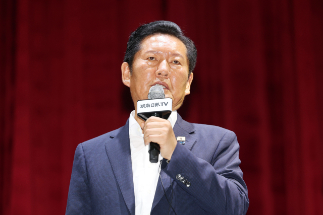 정청래 더불어민주당 전 대표가 10일 오후 전남광주특별시 동구 조선대학교 해오름관에서 열린 