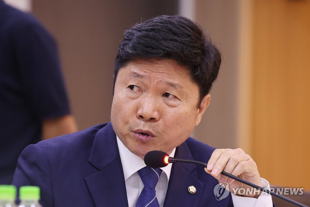 [보완수사권 폐지 논란] 완전 폐지 밀더니…與 내부서도 