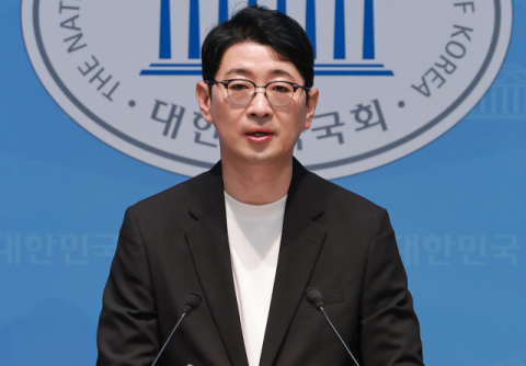 '김혜경 손털기' 영상두고 민주당과 맞붙은 주진우