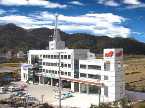 고속도로 휴게소 나서던 화물차 추돌…60대 포터 운전자 숨져