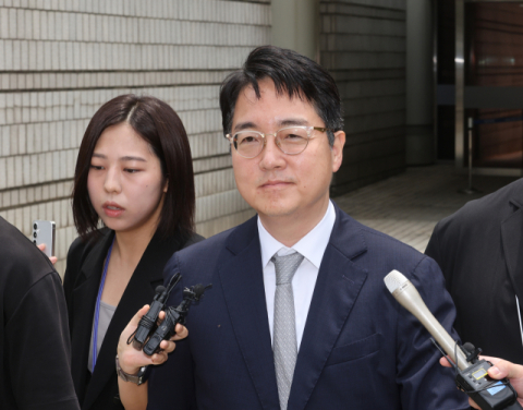 [속보] '내란' 주요 임무 혐의 심우정 전 검찰총장 구속영장 기각