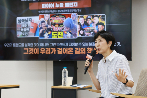 반도체 꺾이고 코스피 출렁여도…주가 선방한 식품기업 '3인방'