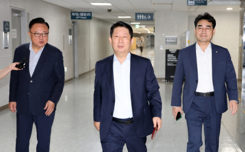원내지도부와 충돌한 권영진 의원 두고 TK 정가 들끓어