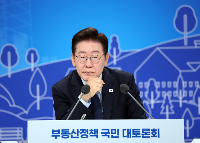 [속보] 李대통령 지지율 46.3%로 2주 연속 하락…