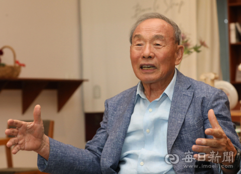 [털보기자의 '그사람']