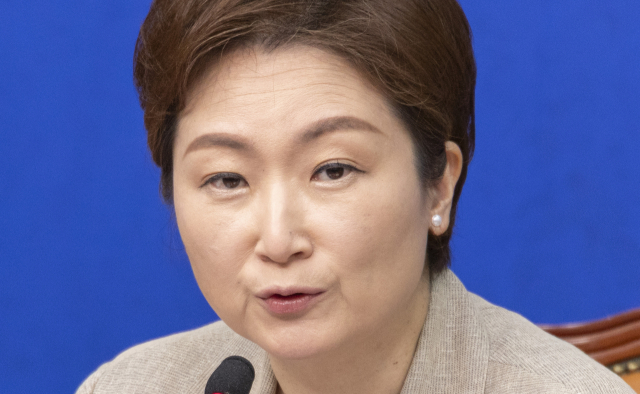 與 이언주 