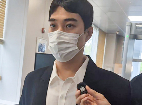 '아동 성매매 의혹' 최영중, 휴대폰서 또 다른 '여성 나체' 사진 나와