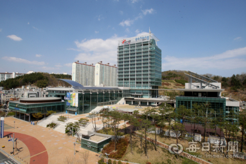 경북 포항에서 폭염주의보 속 70대 공공근로자 숨져
