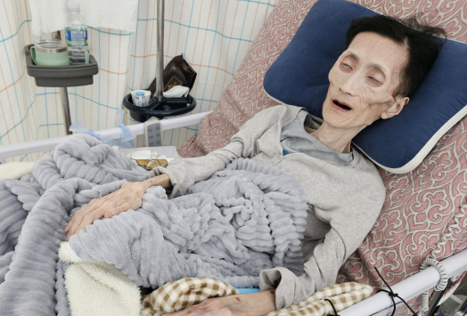 [이웃사랑] 167㎝에 28㎏…그가 바라는 건 '기본적인 인간 생활'
