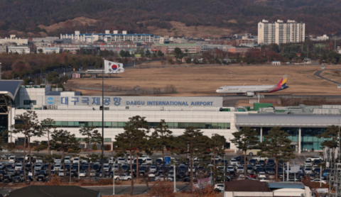[부산에도 밀리는 대구] 김해공항 상반기 외국인 입국객 수 지방공항 1위