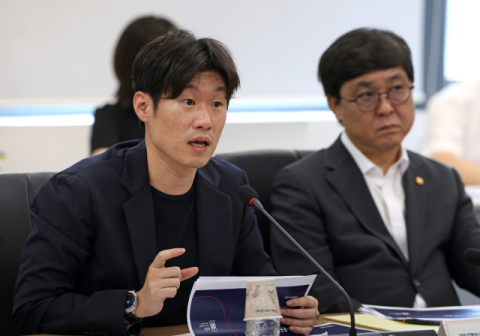 2만명까지 커진 축구협회 회장 선거인단…누가 유리할까
