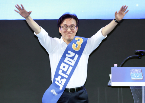 김민석, 與전당대회 제주·인천 당원투표서 승리…누적 득표는 '초박빙'