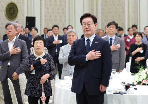 오락가락·흔들리는 정책, 국정 불안감 ↑…野, 