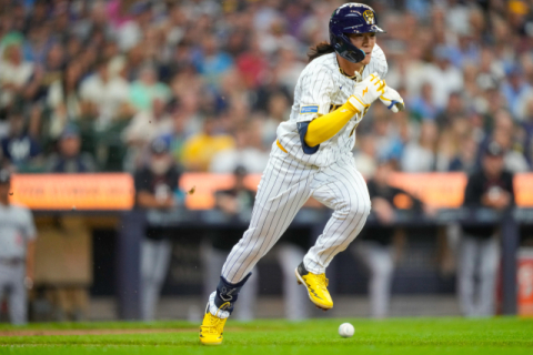 경북고 출신 배지환, MLB 밀워키 이적한 날 번트 안타