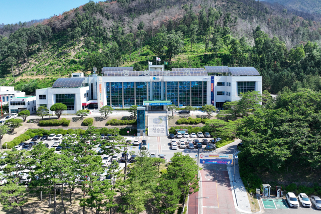 청송군청 전경. 청송군 제공