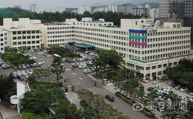 대구시가 법원·검찰청 후적지를 청년미래희망타운과 창업·문화복합지구로 조성해 동대구벤처밸리와 연계하는 장기 개발 구상을 제시했다. 매일신문DB