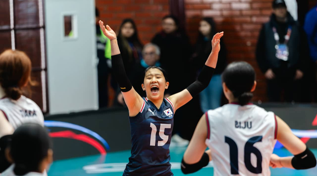 U-17 여자배구, 세계선수권 알제리 완파 '16강 진출'