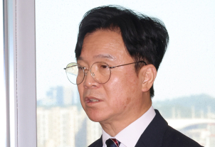 김영훈 