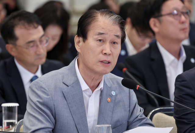 권오을 보훈장관 