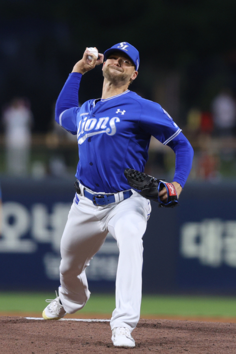 '선발 보스 흔들' 삼성 라이온즈, KIA 타이거즈에 지며 4연패