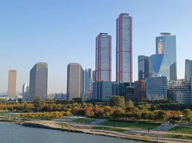 IPO 한파에 증권사도 조직 슬림화…줄어든 딜에 인력 재편 불가피 