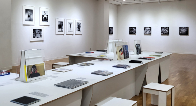 안동문화예술의전당은 한불수교 140주년을 기념해 세계적 사진가 협동조합인 매그넘 포토스의 80년 간의 활동을 한 눈으로 볼 수 있는 특별전시를 마련하고 있다. 안동문화예술의전당 제공