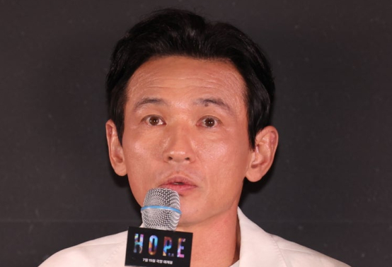 황정민, 불륜 주장女 '2억 손배소' 소송…法 