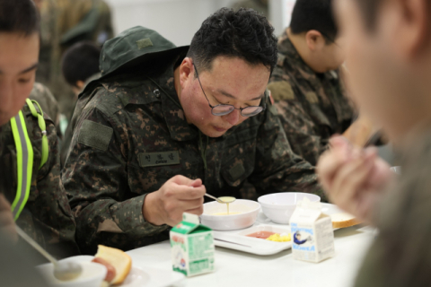 40대 훈련병 천하람 
