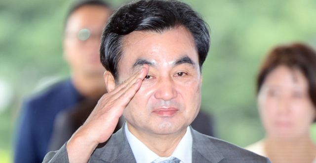 안규백 