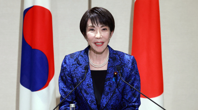 한국 광복절인데⋯다카이치, 야스쿠니 신사에 공물