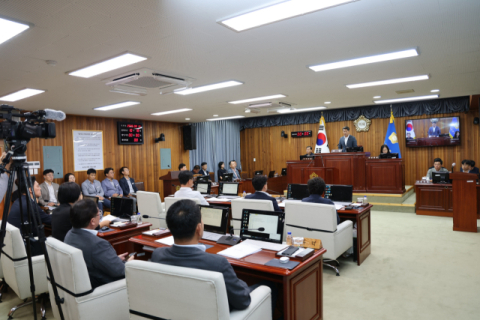 울진군의회 임시회 마무리