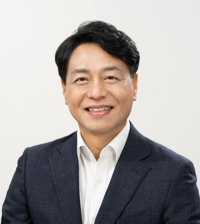 봉화군교육발전위원회가 이사회를 열고 최기영 봉화군수를 신임 이사장으로 선출했다. 최기영 봉화군수. 봉화군 제공
