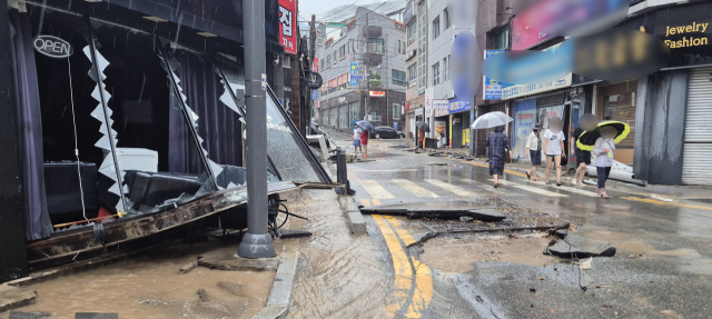 전남·광주·부산·경남 '물폭탄'…정부, 30억 긴급 투입
