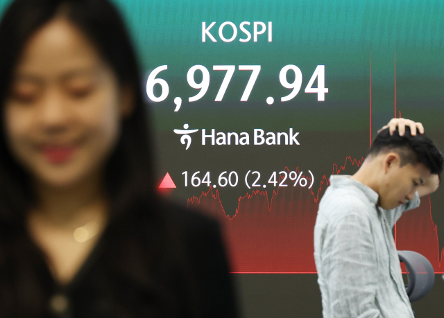'7천피' 다시 열렸다…코스피 장 초반 7100선 돌파