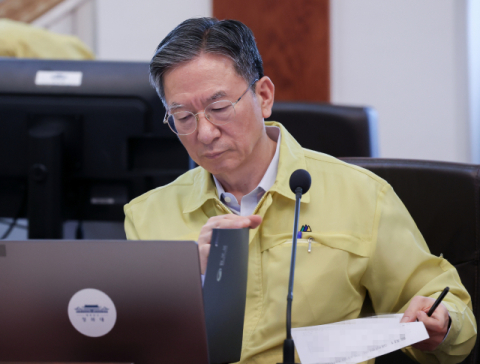 검찰 폐지 이끈 정성호, 끝까지 '보완수사권' 우려