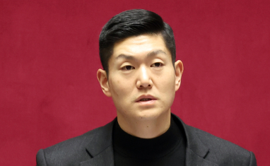 민주 전대서 나온 '버스 안에서'…김재섭 