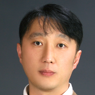 [데스크 칼럼-채정민] 독이 든 성배 두 잔