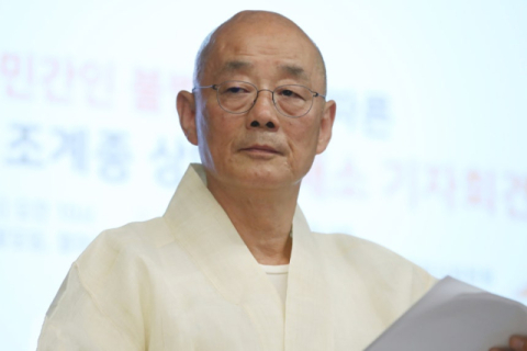 봉은사 주지 지낸 명진스님 입적···제주서 프리다이빙 사고