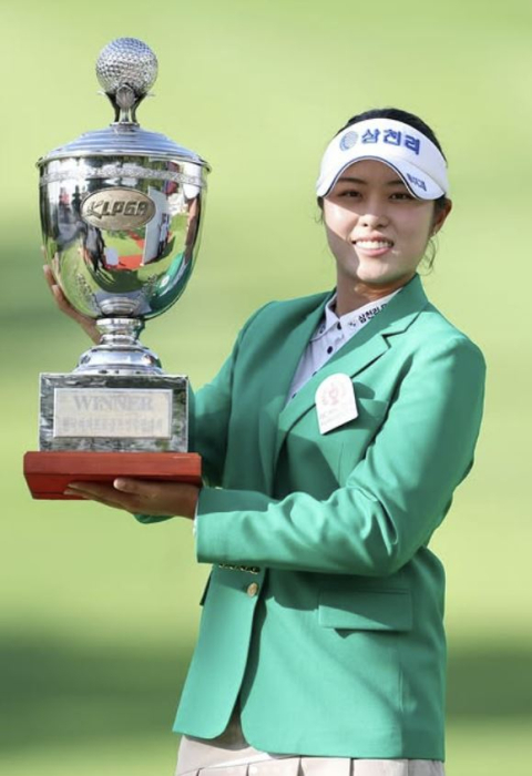 서교림, 연장서 김민솔 꺾고 KLPGA 챔피언십 우승