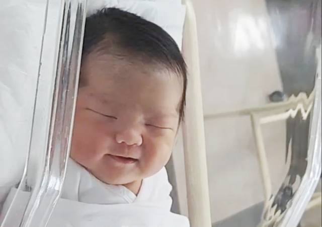 이슬기 산모 아기