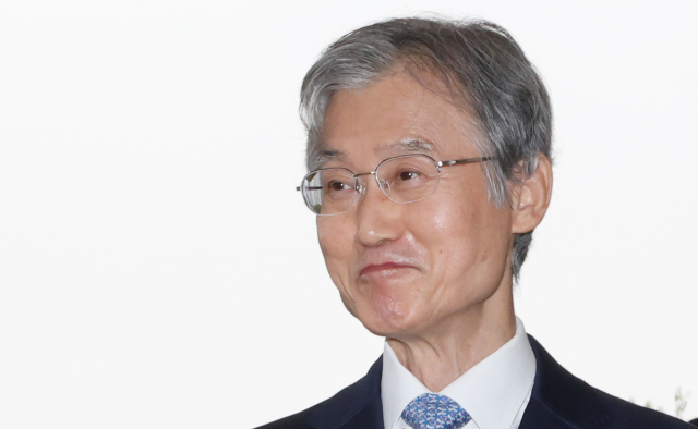 李·조희대, '法 지배' 언중유골…대법관 제청 놓고 씨름