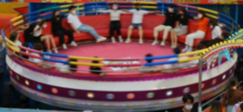 월미도 '디스코 팡팡' 타던 30대, 밖으로 튕겨 나가 바닥에 떨어져