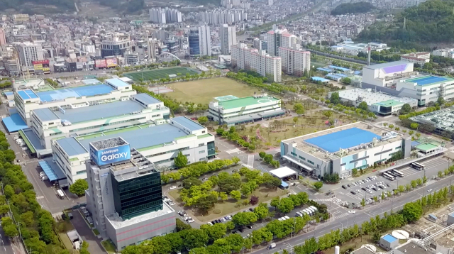 스마트폰 신화 구미, '휴머노이드 로봇' 메카로 뜬다