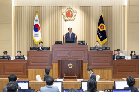 경북도의회, 첫 도정질문 '정책 검증대'…산불·의료·신공항 해법 찾는다