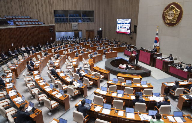 25일 국회에서 열린 예산결산특별위원회에서 2025 회계연도 결산 종합질의가 열리고 있다. 연합뉴스