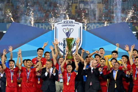 '김상식 매직' 베트남 축구대표팀. 태국 제치고 현대컵 첫 2연패