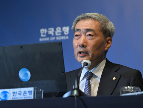 기준금리 3%로 연속 인상 왜?…