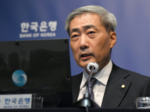 치솟은 금리에 산업계, 소상공인 앞 막막…